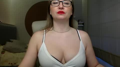 Snapshot of dom_mummy chatting on February 27, 2025, 6:29 am DOM MUMMY online show from February 27, 2025, 6:29 am