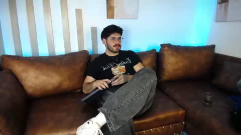 domboy  online show from June 22, 2026, 8:39 pm