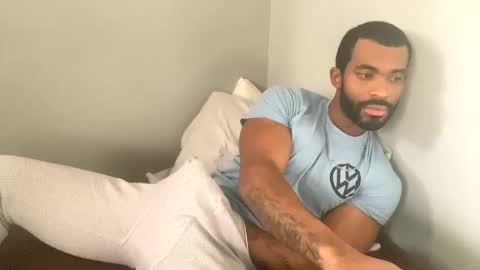 Snapshot of domidick7 chatting on December 13, 2024, 8:37 pm Domi online show from December 13, 2024, 8:37 pm