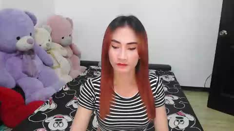 Snapshot of domina_sabrina chatting on February 5, 2025, 9:57 am domina_sabrina online show from February 5, 2025, 9:57 am