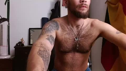 Snapshot of dominantthewolf chatting on April 7, 2026, 6:03 am Logan - INDEPENDET MODEL online show from April 7, 2026, 6:03 am