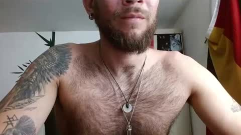 Logan - INDEPENDET MODEL online show from June 13, 2026, 2:04 pm