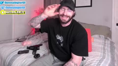 Snapshot of dominatingher69 chatting on February 7, 2026, 11:30 pm dominatingher69 online show from February 7, 2026, 11:30 pm