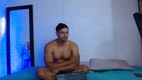 Snapshot of dominc_berry chatting on February 27, 2025, 12:23 pm Dominc berry online show from February 27, 2025, 12:23 pm