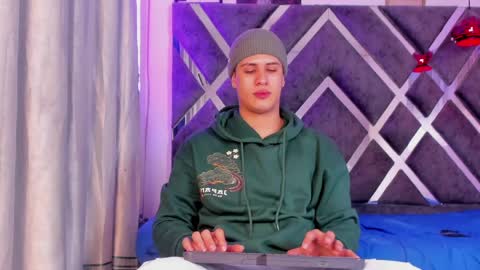 DOMI online show from April 2, 2026, 3:26 am