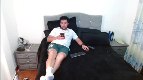 dominic_lux online show from April 6, 2026, 3:15 am