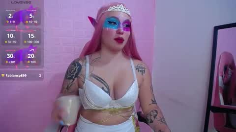   online show from October 2, 2025, 2:02 pm