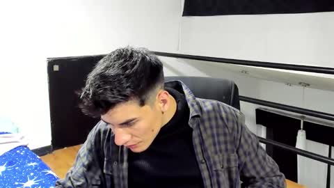 Snapshot of dominic_radccliffe chatting on November 15, 2025, 11:54 pm Your real love online show from November 15, 2025, 11:54 pm