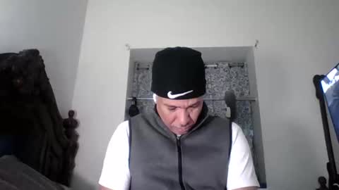 luis online show from March 29, 2026, 8:09 pm