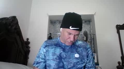 luis online show from May 16, 2026, 11:57 pm
