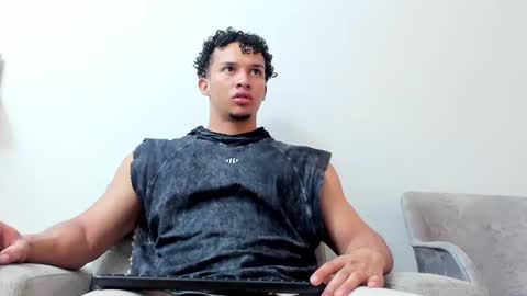 Dominick Star online show from February 1, 2025, 4:35 am