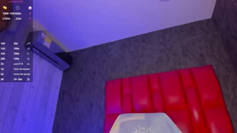 Snapshot of dominicsccott chatting on February 3, 2026, 1:27 pm Dominicscott online show from February 3, 2026, 1:27 pm