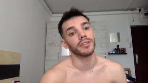 Snapshot of dominicvalente chatting on May 25, 2026, 2:23 pm dominicvalente online show from May 25, 2026, 2:23 pm