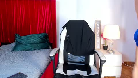 dominyck_ online show from July 7, 2026, 4:15 am