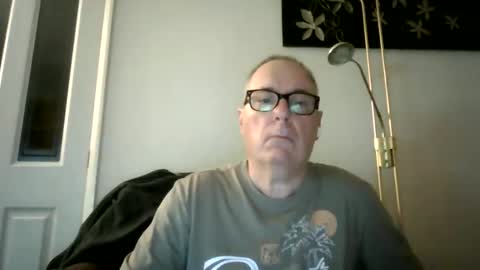 Snapshot of domjolly08 chatting on October 25, 2025, 9:42 pm David uk online show from October 25, 2025, 9:42 pm