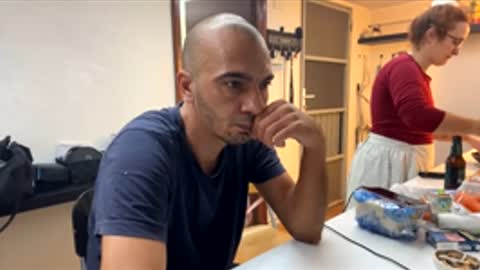 domnu_ozfutura online show from November 30, 2025, 1:48 pm