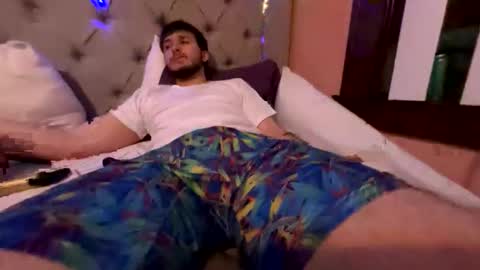 Snapshot of domo556 chatting on March 3, 2026, 7:03 am domo556 online show from March 3, 2026, 7:03 am