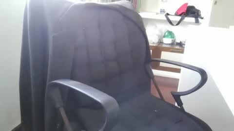 Snapshot of domruanjf chatting on October 7, 2025, 7:11 pm Dom Ruan CF online show from October 7, 2025, 7:11 pm