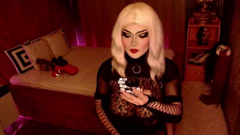 Snapshot of domtrans4sub chatting on December 11, 2024, 11:51 am online show from December 11, 2024, 11:51 am