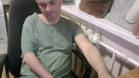 Snapshot of donalvafd chatting on February 28, 2026, 7:04 pm donalvafd online show from February 28, 2026, 7:04 pm