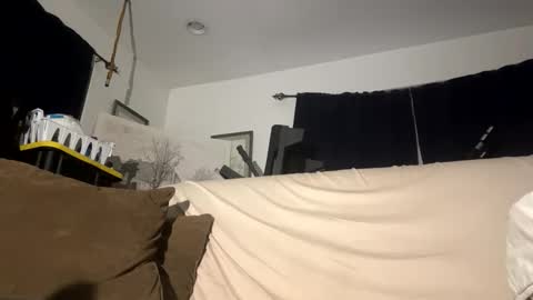 dongking7 online show from March 9, 2026, 8:18 am