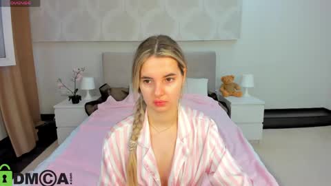 Donna On GMT2 Mon-Fri 3-9 AM online show from April 8, 2026, 11:59 pm