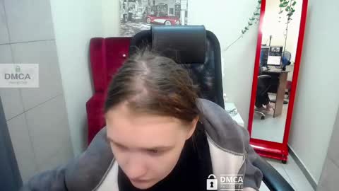 Sia online show from June 5, 2026, 7:58 am