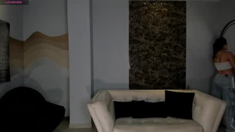 Snapshot of donnastonne chatting on December 29, 2024, 6:05 pm Donna Stonne online show from December 29, 2024, 6:05 pm