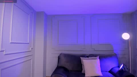 Snapshot of donnastonne chatting on October 1, 2025, 4:07 am Donna Stonne online show from October 1, 2025, 4:07 am