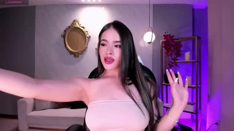 Snapshot of donnastonne chatting on October 24, 2025, 4:09 am Donna Stonne online show from October 24, 2025, 4:09 am