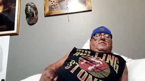 Snapshot of donniewolff66176493 chatting on November 12, 2025, 12:00 am donniewolff66176493 online show from November 12, 2025, 12:00 am