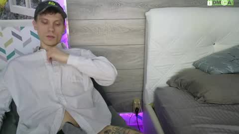 Nikon online show from April 12, 2026, 8:03 pm