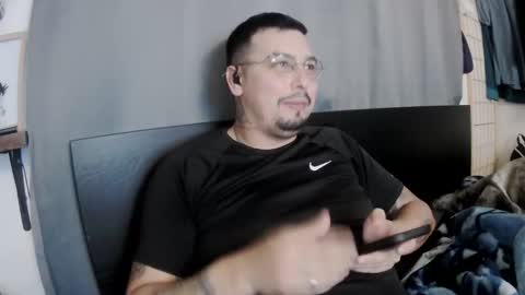 Snapshot of donny_verger69 chatting on February 22, 2026, 2:34 am Conejo sex 69 online show from February 22, 2026, 2:34 am