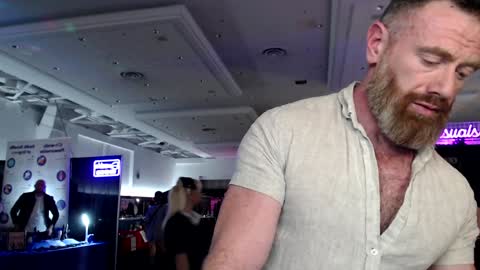 Donny online show from February 1, 2025, 2:47 am