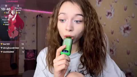 Nicole online show from February 11, 2025, 3:29 am