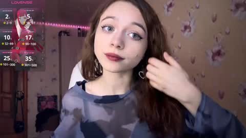 Nicole online show from March 10, 2025, 6:01 pm