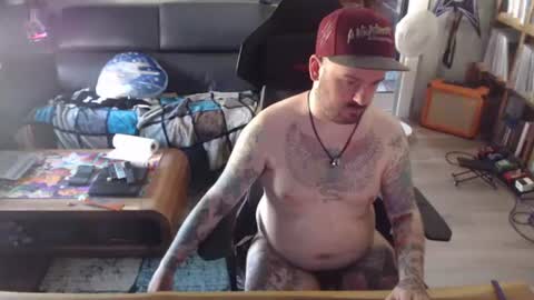 doomsy_minatozaki online show from June 26, 2026, 3:05 pm