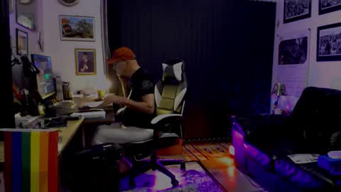 dopeleaf2 online show from September 12, 2025, 7:25 pm