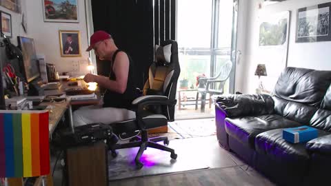 dopeleaf2 online show from October 2, 2025, 11:06 am