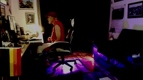 dopeleaf2 online show from October 10, 2025, 10:09 pm