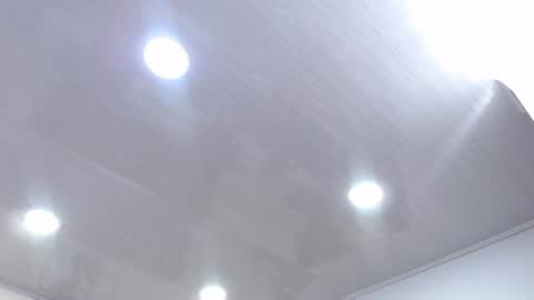 Anny online show from April 3, 2026, 12:25 pm