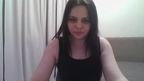Snapshot of dori_cutie chatting on February 19, 2026, 6:04 pm dori_cutie online show from February 19, 2026, 6:04 pm