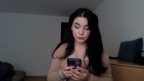 Doriana  online show from November 7, 2025, 12:05 pm