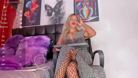 Snapshot of dorian_lev chatting on July 28, 2026, 6:42 pm Nicolle online show from July 28, 2026, 6:42 pm