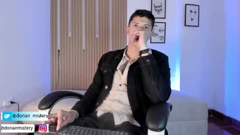 dorian_mystery online show from July 16, 2026, 11:00 pm