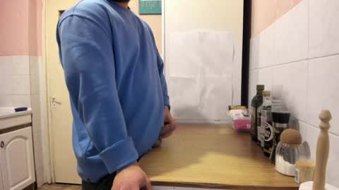 Snapshot of doriancretu95 chatting on December 30, 2024, 6:38 pm menu below online show from December 30, 2024, 6:38 pm