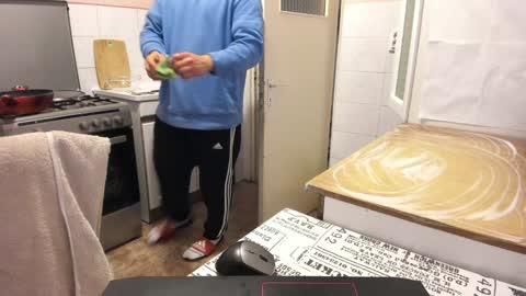 Snapshot of doriancretu95 chatting on January 29, 2025, 8:56 pm menu below online show from January 29, 2025, 8:56 pm