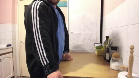 Snapshot of doriancretu95 chatting on March 1, 2025, 7:15 pm menu below online show from March 1, 2025, 7:15 pm