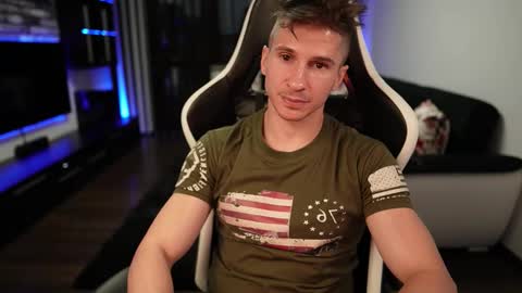 Dorian Reyes online show from September 20, 2025, 9:16 pm