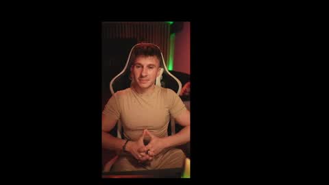 Dorian Reyes online show from July 28, 2026, 1:01 am